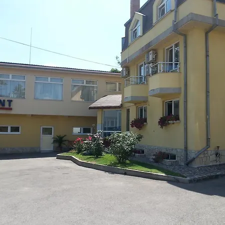 ホテル Galant パンチャレボ