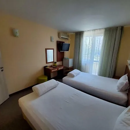 Galant Hotel 3*